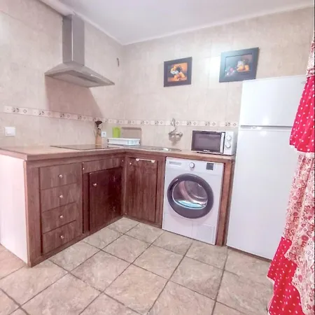 3 Bedrooms With Wifi At Ronda