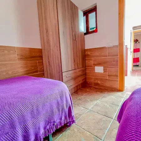 Apartment 3 Bedrooms With Wifi At Ronda